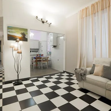 Апартаменты Domus Scacchi Генуя